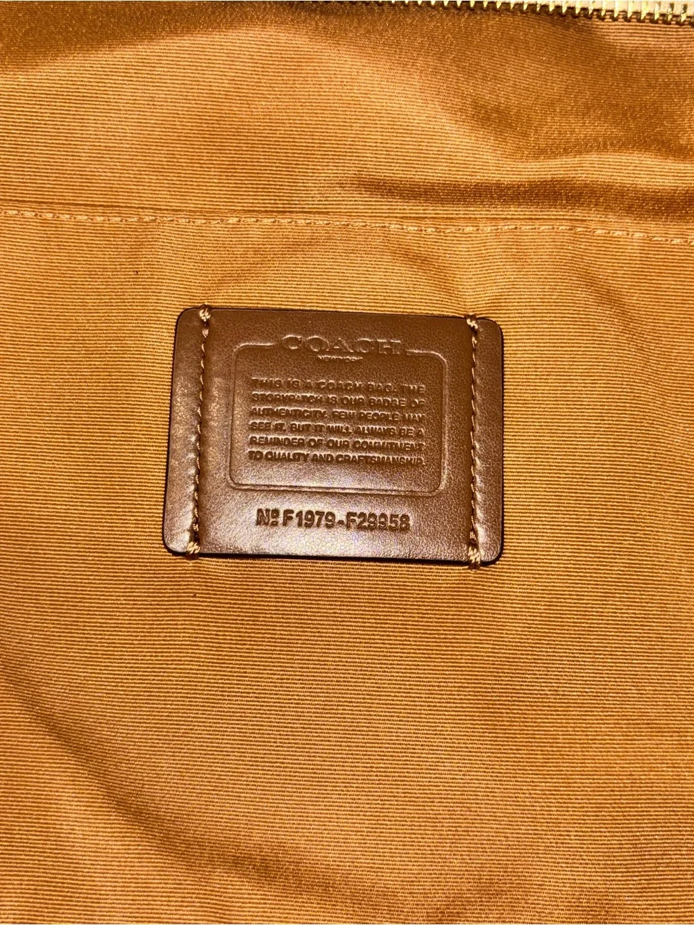 ✨ Coach Zip Top Tote in Signature Jacquard (Style No. F29958)